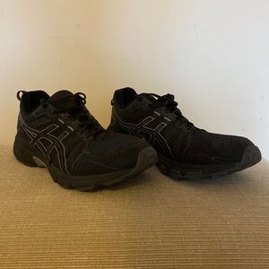 ASICS GEL-Venture 7, 2020 - Size 10.5M US, 44.5 EUR, 28.25 cm - Good Condition